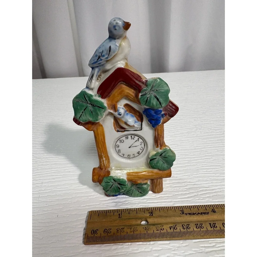 Vintage Ceramic Cuckoo Clock Wall Pocket Bud Vase Made in Japan Figurine S0041